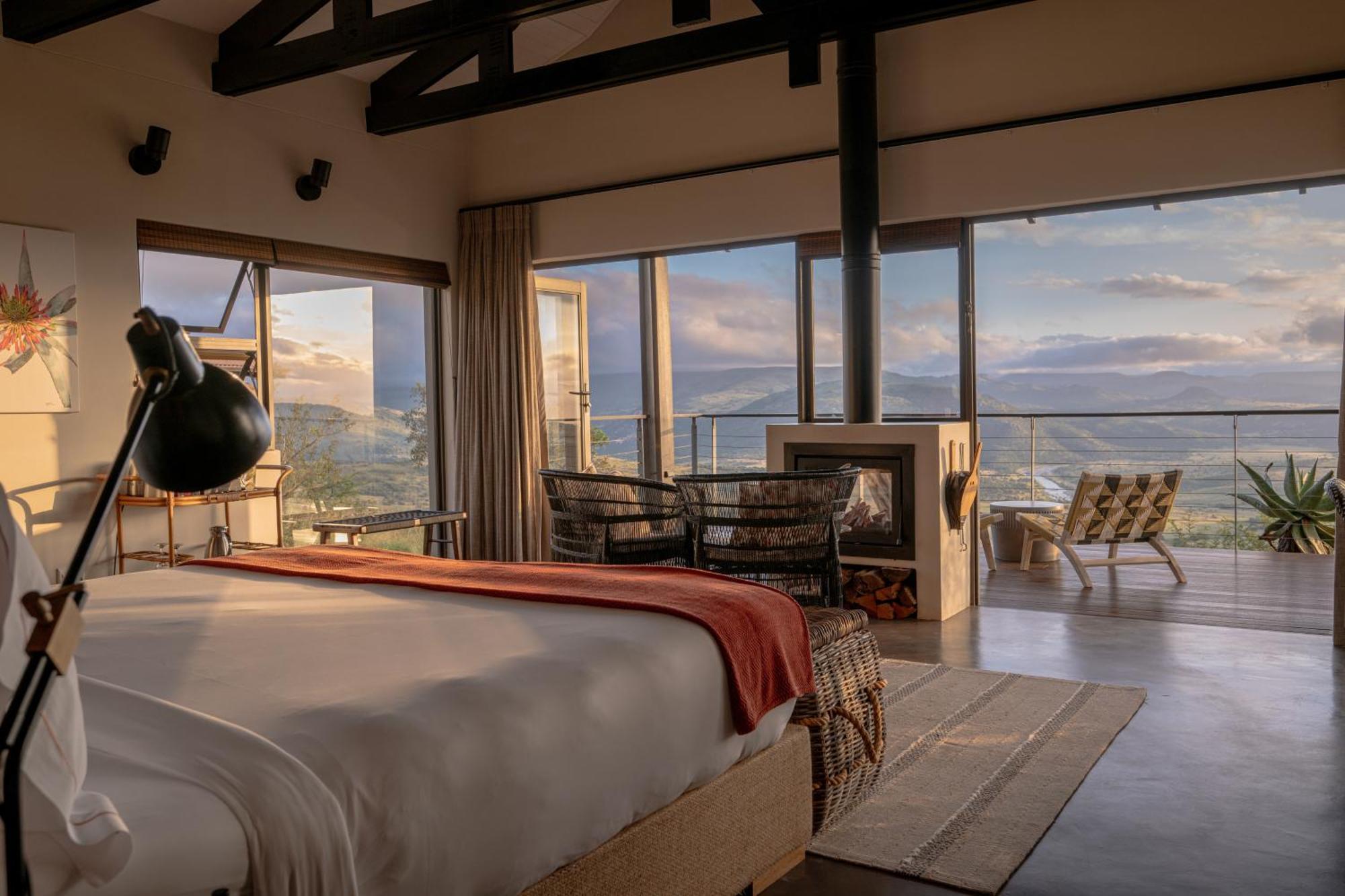 Zulu Rock Lodge - Babanango Game Reserve Ulundi ภายนอก รูปภาพ