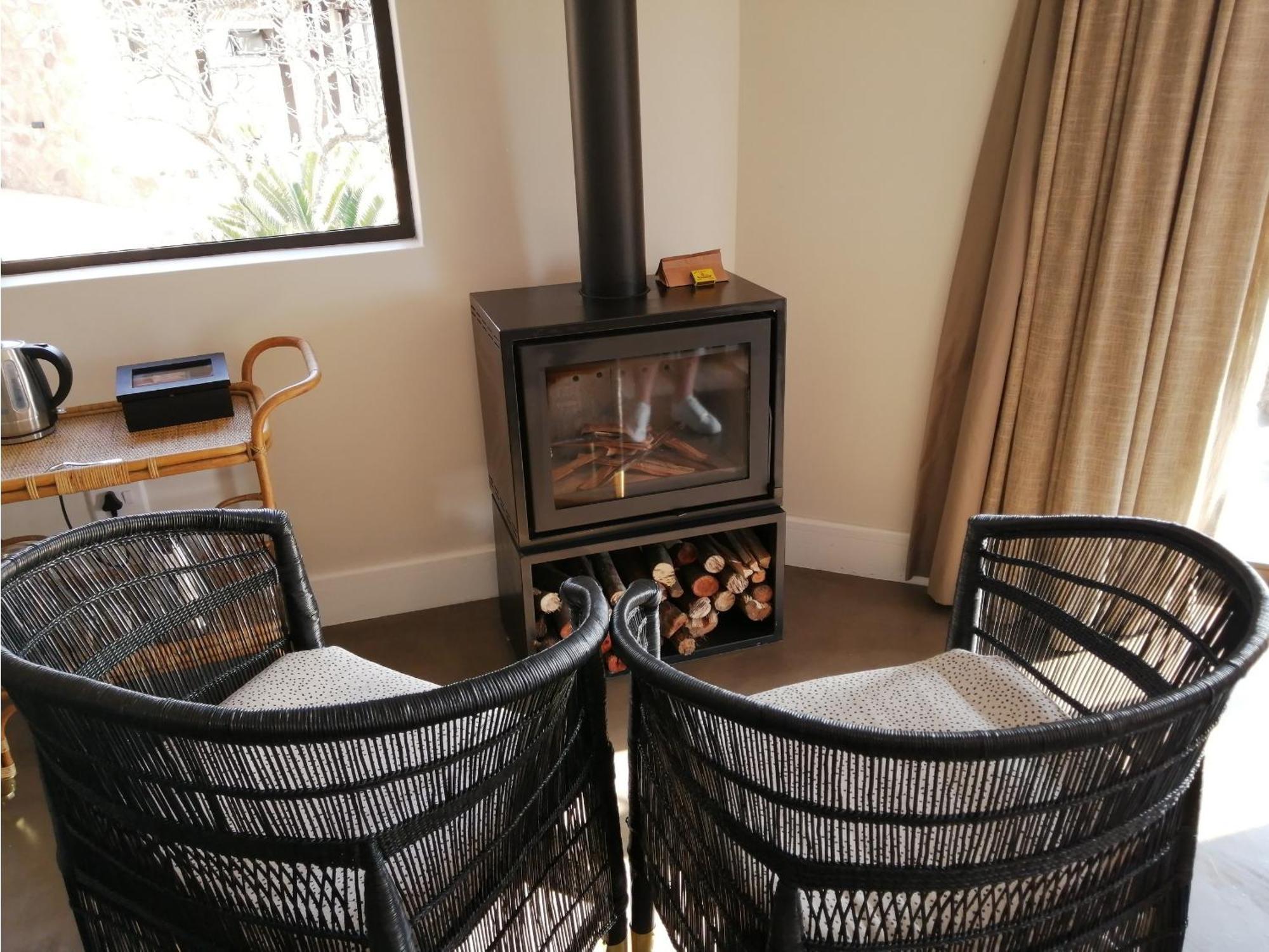Zulu Rock Lodge - Babanango Game Reserve Ulundi ภายนอก รูปภาพ