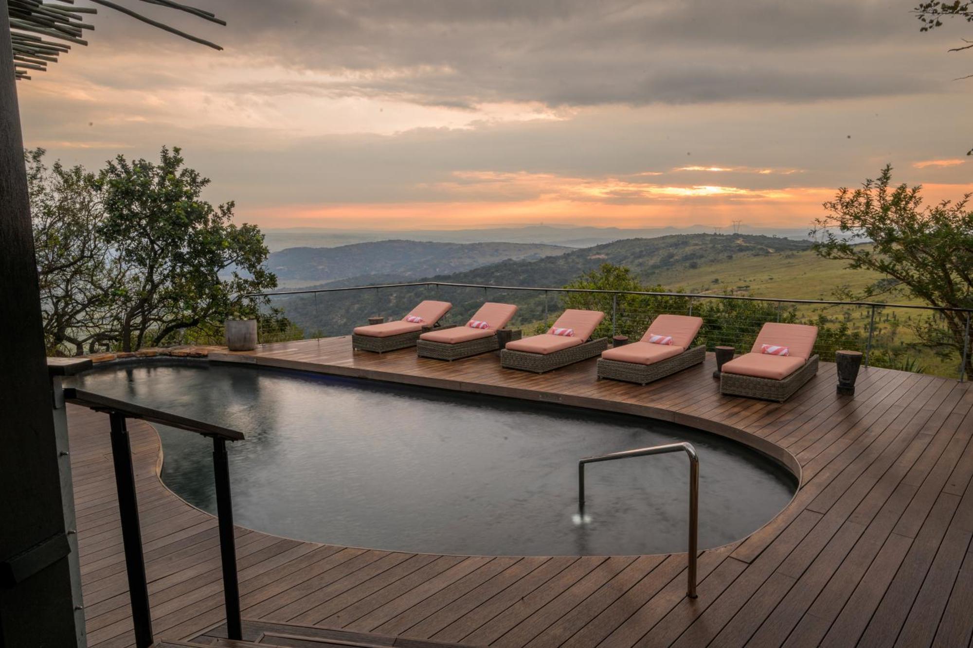 Zulu Rock Lodge - Babanango Game Reserve Ulundi ภายนอก รูปภาพ