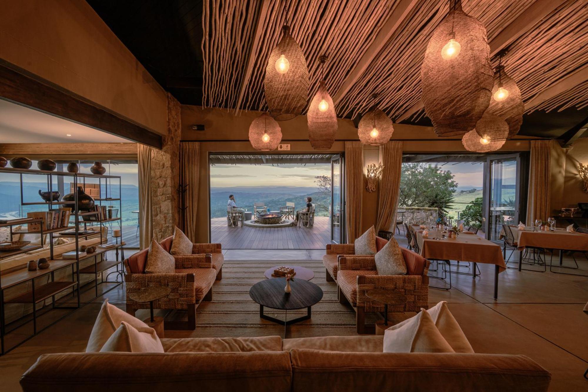 Zulu Rock Lodge - Babanango Game Reserve Ulundi ภายนอก รูปภาพ
