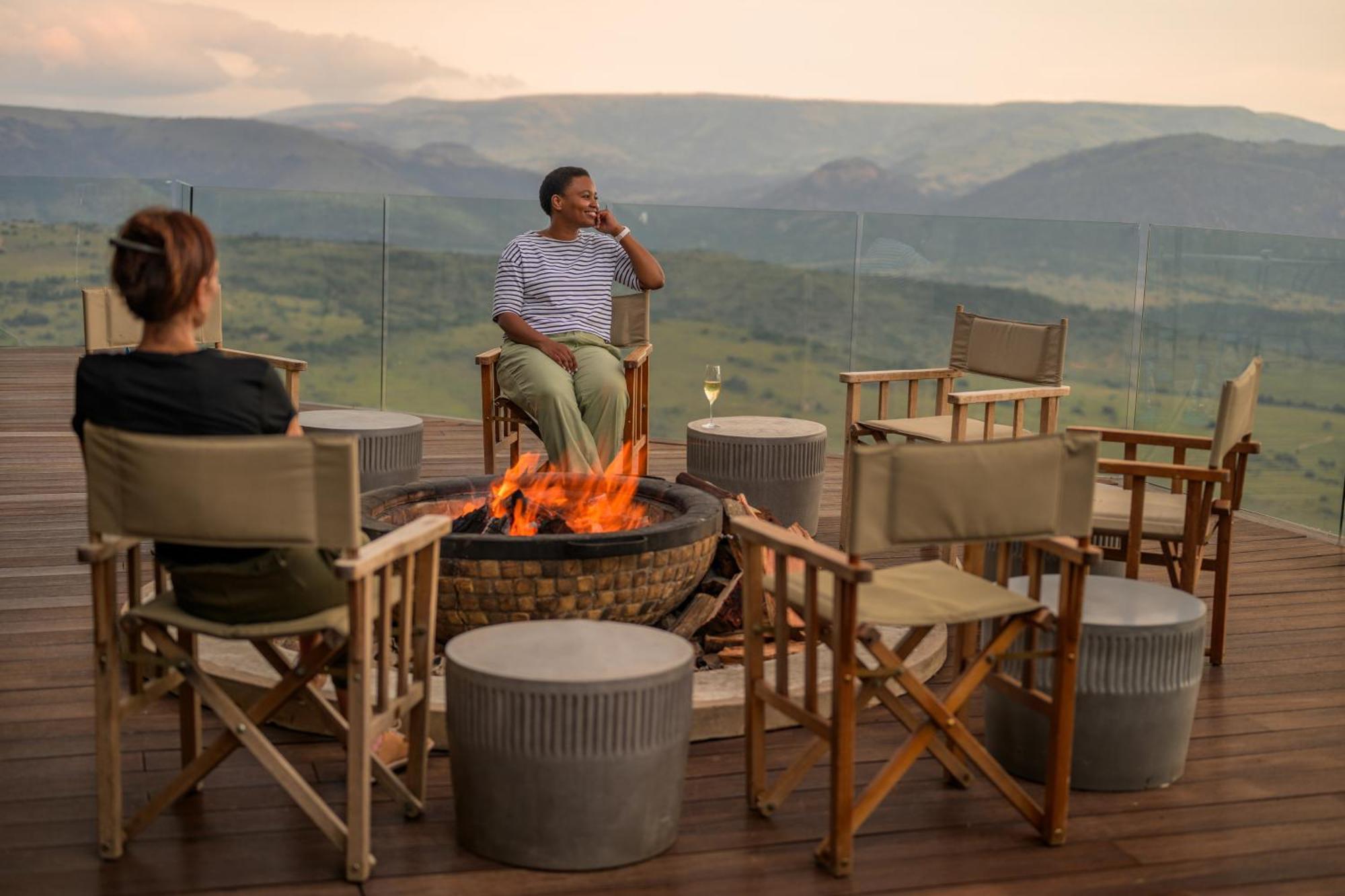 Zulu Rock Lodge - Babanango Game Reserve Ulundi ภายนอก รูปภาพ