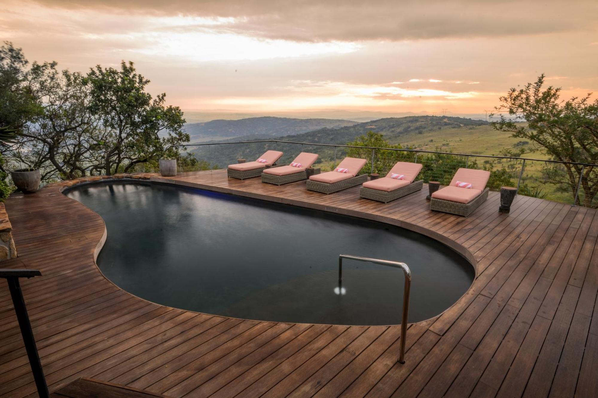 Zulu Rock Lodge - Babanango Game Reserve Ulundi ภายนอก รูปภาพ